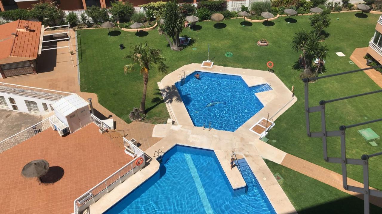 Nice Studio With Pool And Internet Fiber Торемолинос Екстериор снимка